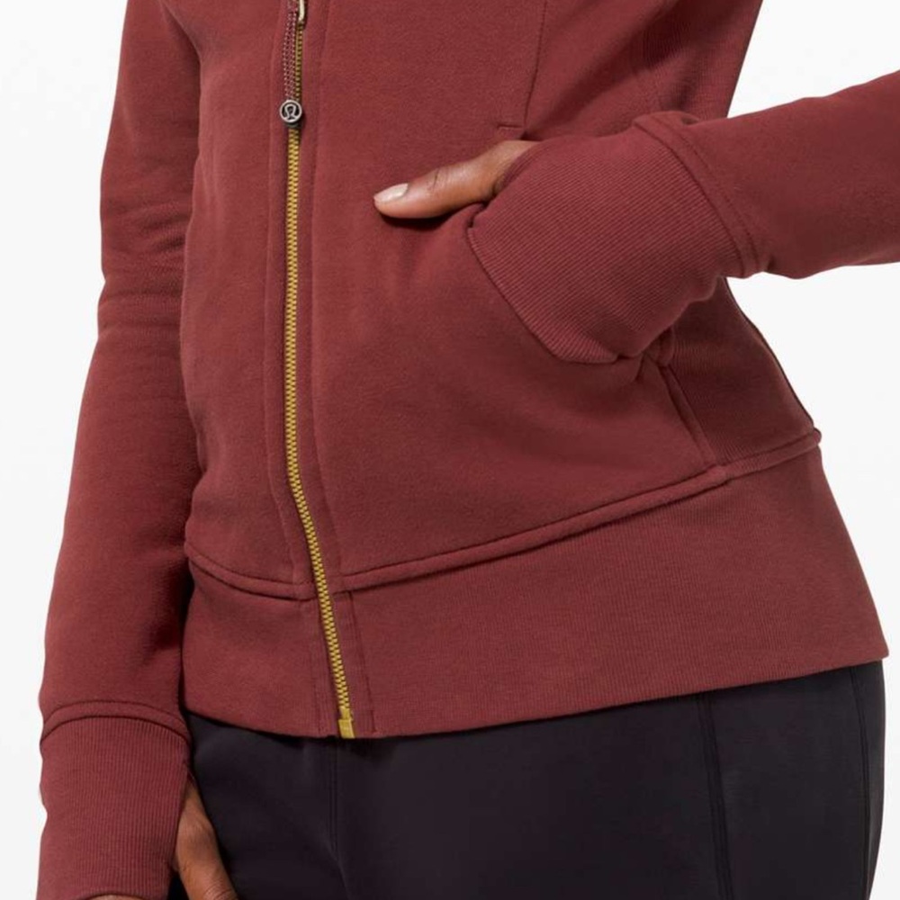 Lululemon Scuba Hoodie *Light Cotton Fleece
Size 10
Savannah / Gold
H162 - Picture 5 of 7